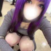 『えま』 💜 濡れれば濡れるほどイイ女 ESSENCE