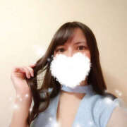 ねお 水色ドレスは11月いっぱいでおわりです🥺 ハピネス東京