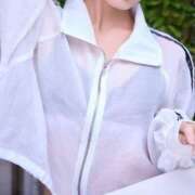 藤代 ひな ☀️ やみつきエステ 渋谷店