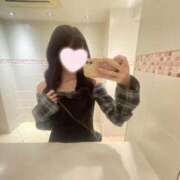 ヒメ日記 2026/03/10 04:32 投稿 ふゆ★色白王道系の美少女JD 渋谷S級素人清楚系デリヘル chloe