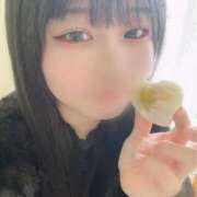 もも（完全素人！キス魔です！ 💌5/18のお礼♡ ハニービー（Honey Bee）