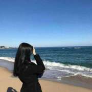 RINA【りな】 静かな場所が落ち着く 🤍 ミクト東京