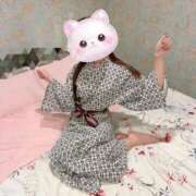 めい 出勤追加🥺🆘 制服これくしょん