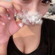 ゆら 明日はお休みです😴 カルテDayShift