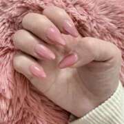 もか 本日出勤します☺️春ネイル💅🌸 東京人妻セレブリティ（ユメオト）