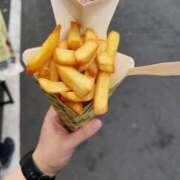 ヒメ日記 2025/10/15 17:18 投稿 もも Paradis-パラディ-