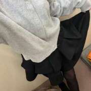 ヒメ日記 2026/04/01 16:21 投稿 うみ 制服向上委員会