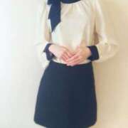 ヒメ日記 2025/10/08 22:15 投稿 矢部ひなた 断りきれない美人マッサージ嬢たち