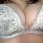 ヒメ日記 2025/06/01 17:03 投稿 ちなつ 美少女宅急便