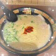 もも こんばんは🌙 ももです🍑 池袋あられ