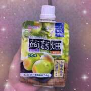 もも ももです🍑 池袋あられ