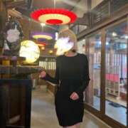 ヒメ日記 2025/12/27 11:57 投稿 雨宮りん コウテイ