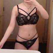 ヒメ日記 2025/11/17 18:24 投稿 ゆきな 池袋SKB48