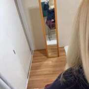 ヒメ日記 2025/11/14 16:39 投稿 桃谷 なこ しゃせきょっ!XX教育される制服女子たち