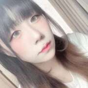 まお 17時〜22時出勤です🐱ྀི 美少女宅急便