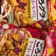 東條あや ♡♡ 全裸にされた女たちor欲しがり痴漢電車