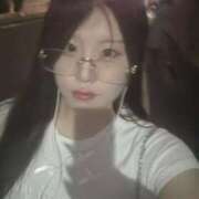 れいら 今日は少しだけ大人な気分👓 恵比寿ニューヨーク