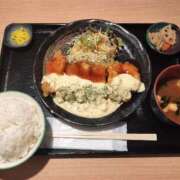 ヒメ日記 2025/07/06 23:59 投稿 エメ パンチラJK