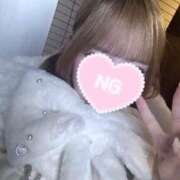 ヒメ日記 2025/11/28 10:27 投稿 めい 学校帰りの妹に手コキしてもらった件 梅田