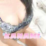 ヒメ日記 2025/08/18 20:44 投稿 宮野かなみ 断りきれない美人マッサージ嬢たち