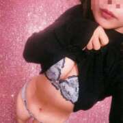 椎葉 こころ 清楚な見た目からは想像つかない淫らな腰使いに理性が崩壊っっ/// 夜這い専門 発情する奥様たち梅田店