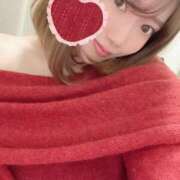 ことね 四つ這い⁉︎ 金の玉クラブ池袋～密着睾丸マッサージ～