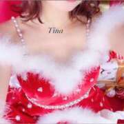 てぃな☆ 完売🈵🌹*･ CLUB PIAA