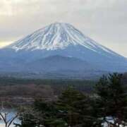 みやび 年末、年始出勤予定でーす 完熟ばなな 上野店