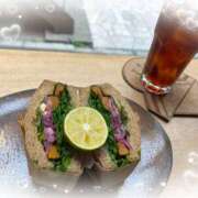 かるあ かるあです💖 池袋あられ