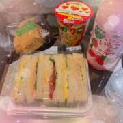 きあら きあらです🤍 池袋あられ