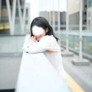 ヒメ日記 2025/12/04 17:01 投稿 モモナ PLATINUM