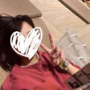 えま 明日19時〜出勤します♡ 池袋しろパラ