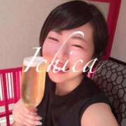 ♡いちか先生♡ 💛ドエロい舌使いと腰のうねりで悶絶必須！乳首弄りと杭打ち騎乗位で男を骨抜きにする天然痴女 💛 萌え！波の上女学院