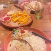 ヒメ日記 2025/10/10 15:48 投稿 なぎ 池袋あられ