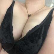 ジェシカ お待ちしております♪♪ ちゃんこ大阪十三