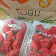 藤崎彩花 仲良し様々 吉原ファーストレディ