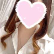 なつ 出勤してます🩵 神田はっち