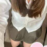 ヒメ日記 2026/08/19 11:36 投稿 前田いちか 妄想する女学生たち 梅田校
