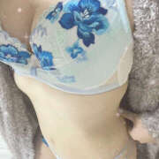 ことな 土日います！ ぺろぺろベロベロ専科 ぺろんちょ