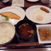 ヒメ日記 2025/10/04 10:22 投稿 いろ 逢って30秒で即尺