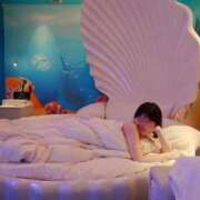 ヒメ日記 2025/10/17 23:06 投稿 桃乃あいな【超可憐な神美女】 Club Rosa