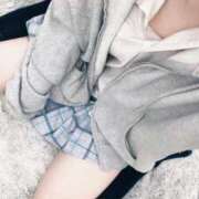 ヒメ日記 2025/06/24 15:43 投稿 二崎てん 妄想する女学生たち 梅田校