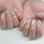 はるな ネイル新しくしました💅✨ スパーク日本橋