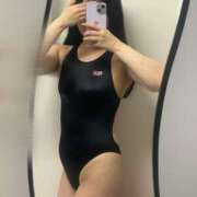 ヒメ日記 2025/07/20 12:23 投稿 【ねね】何度もイッちゃう♪ コーチと私と、ビート板･･･