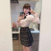 燕うらら 夜の生徒指導室いこ……？🌃💕 THE痴漢電車.com