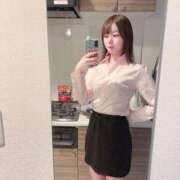 ヒメ日記 2025/06/04 09:42 投稿 神崎うらら 全裸美女からのカゲキな誘惑