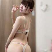 神崎うらら 💕ふわふわのもちもち🍡 全裸美女からのカゲキな誘惑