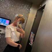 ヒメ日記 2025/12/18 11:09 投稿 佐々木ゆめか スタイリッシュ秘書