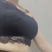 あみな しゅっきん！ プロフィール天王寺