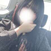 ユニ 唇から始まるエッチも SCREEN(スクリーン)